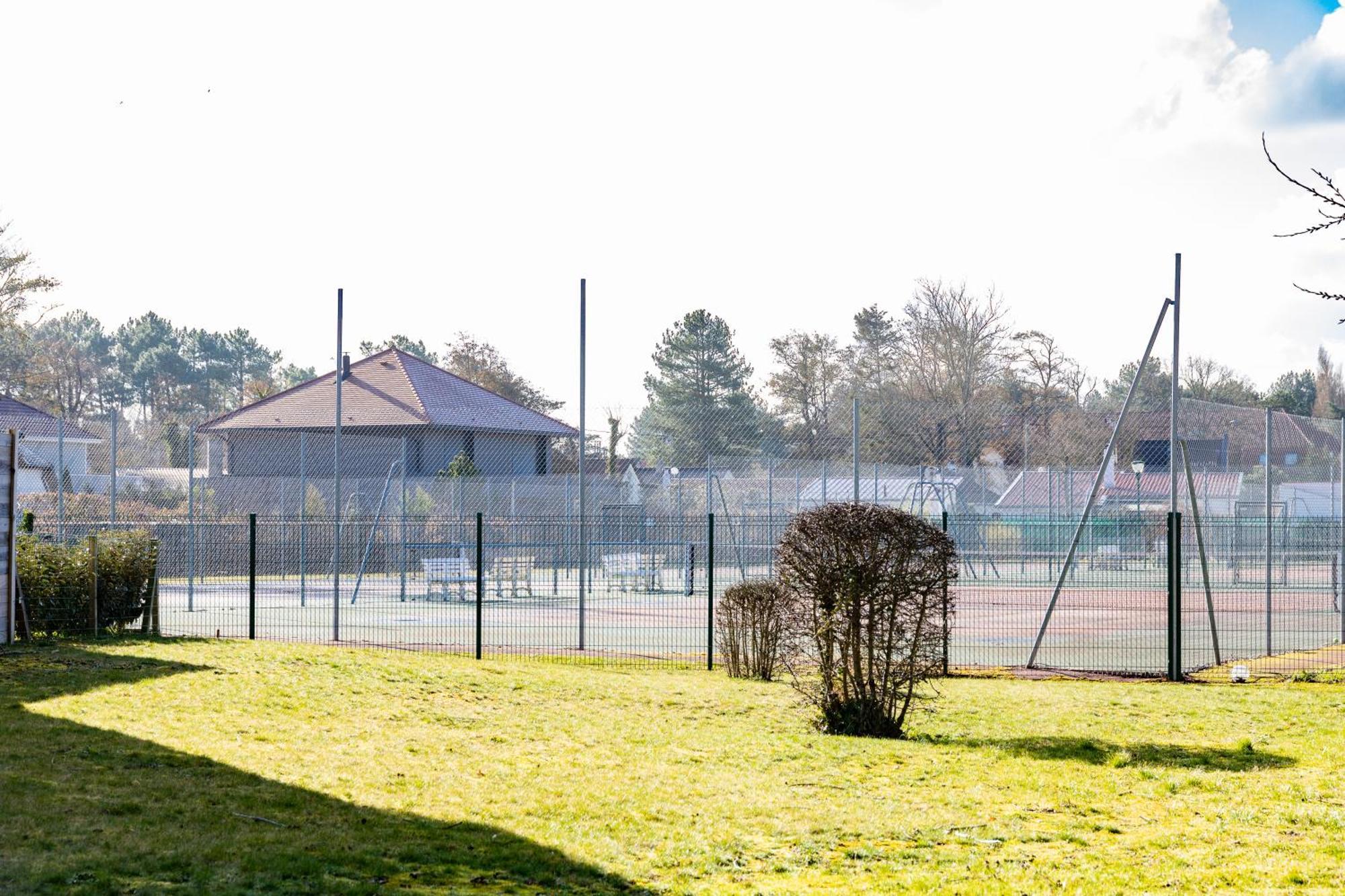 Residence Grand Jardin Attenant Tennis, Mini Golf, Sauna, Petanque Cucq Szoba fotó